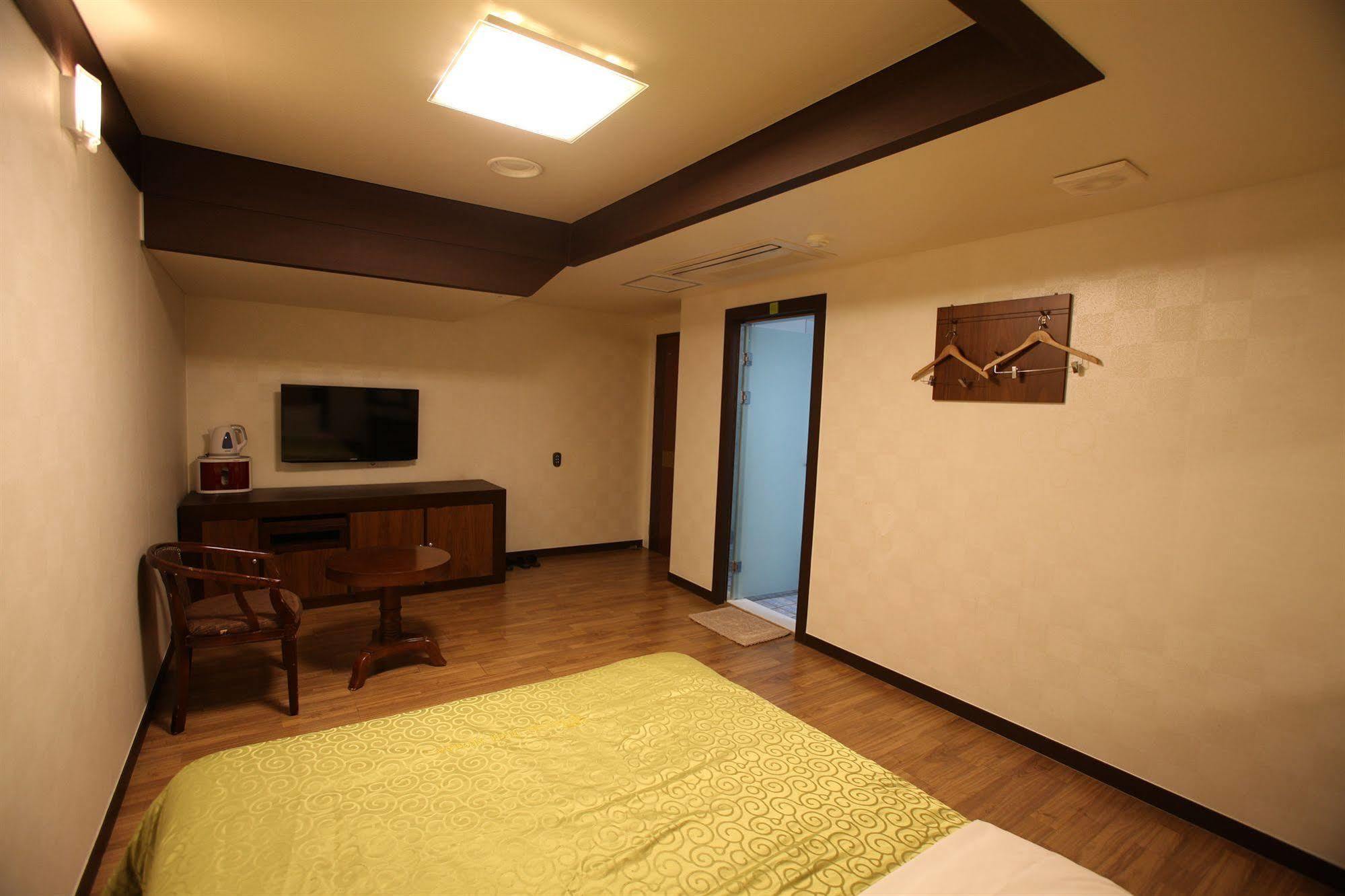 Hill House Seoul Myeongdong Hotel Kültér fotó